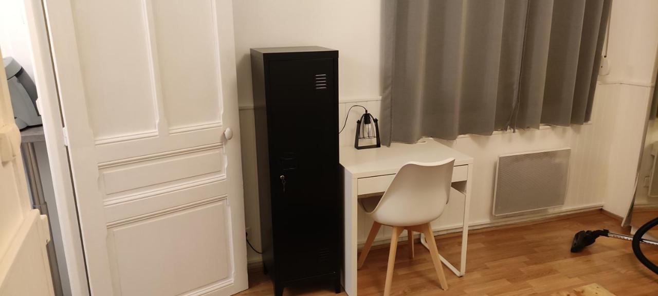 Le Barbatre Lägenhet Reims Exteriör bild